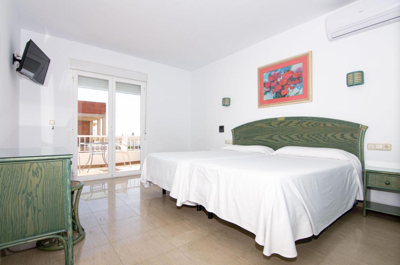 Hostal Manolo Garrucha Ngoại thất bức ảnh