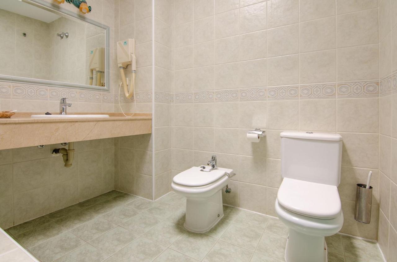 Hostal Manolo Garrucha Ngoại thất bức ảnh
