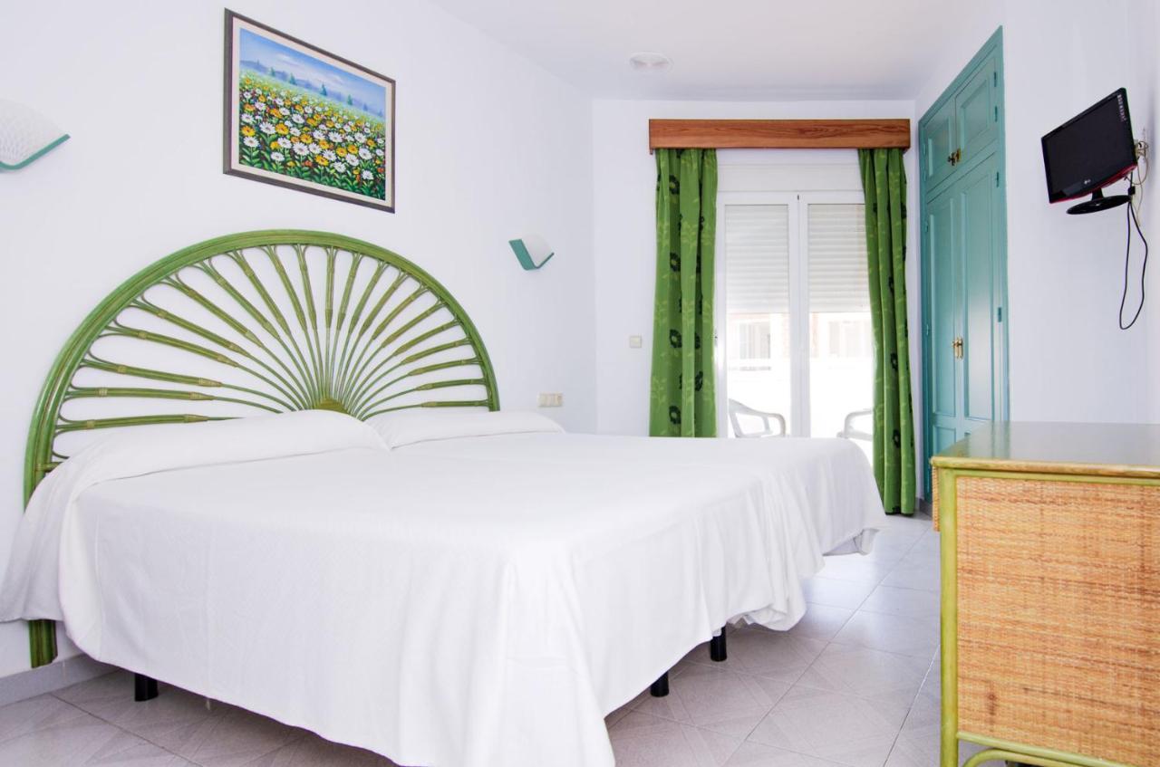 Hostal Manolo Garrucha Ngoại thất bức ảnh